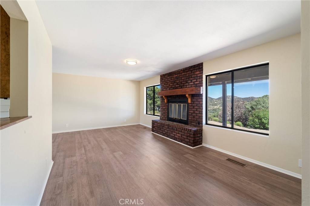 Anza, CA 92539,61826 Spanish Dagger LN