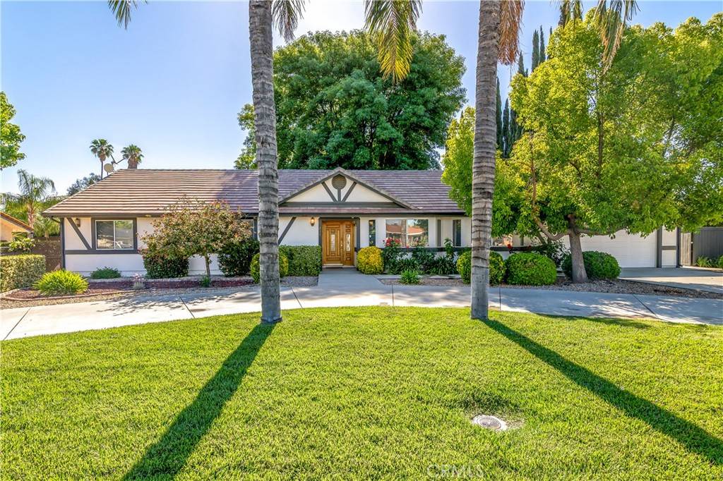 Hemet, CA 92544,274 N Hemet ST
