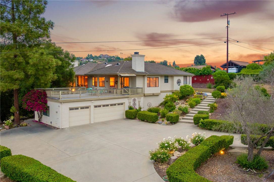 1357 Sunny Heights RD, Fallbrook, CA 92028