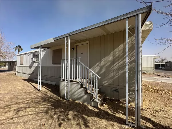Blythe, CA 92225,251 S Colorado River RD #72