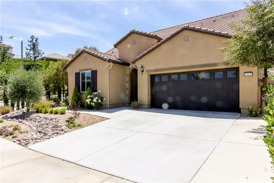 24649 Round Meadow DR, Menifee, CA 92584