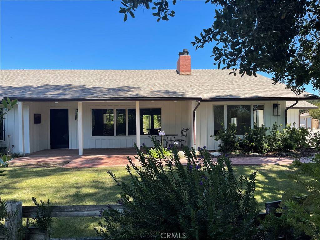 724 N Refugio RD, Santa Ynez, CA 93460
