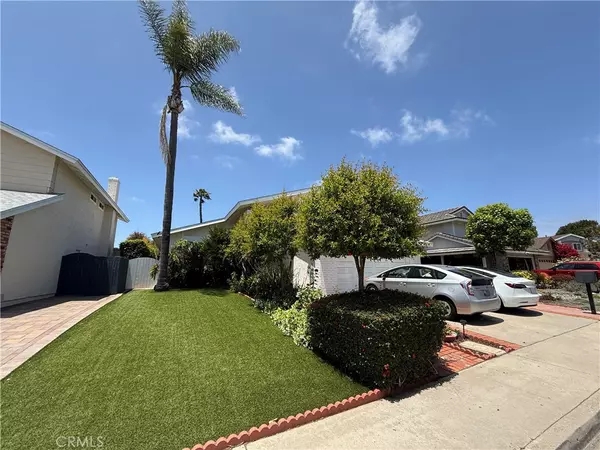 San Diego, CA 92129,8730 Twin Trails DR
