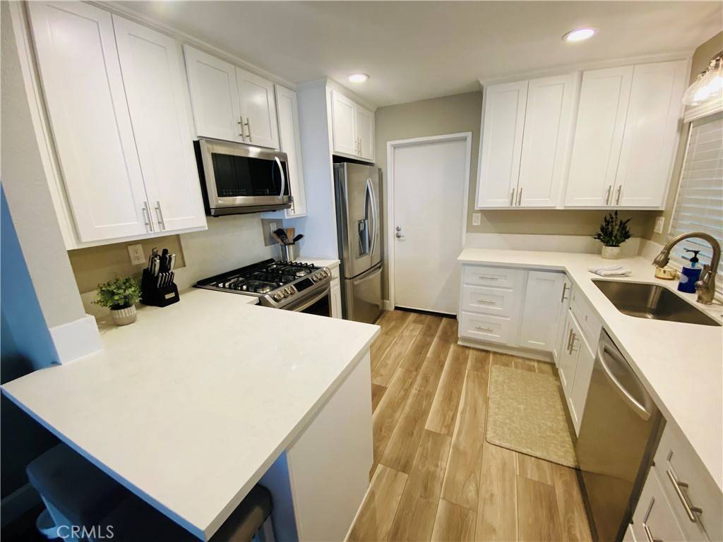 Placentia, CA 92870,1225 Lima CIR #18