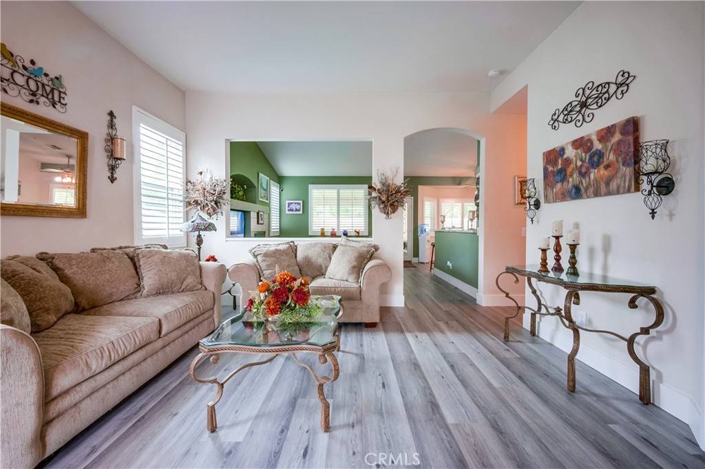 Fontana, CA 92337,11327 La Brisa CIR