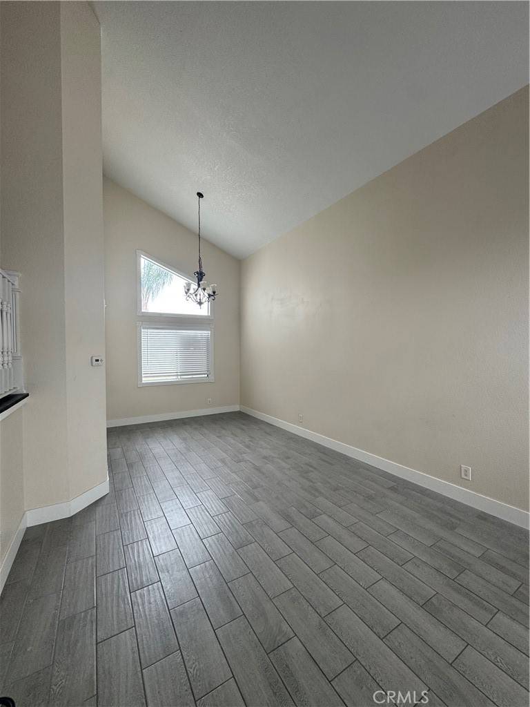 Perris, CA 92571,461 Camino Los Gallos