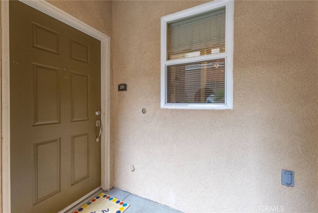 Murrieta, CA 92563,26308 Arboretum WAY #201