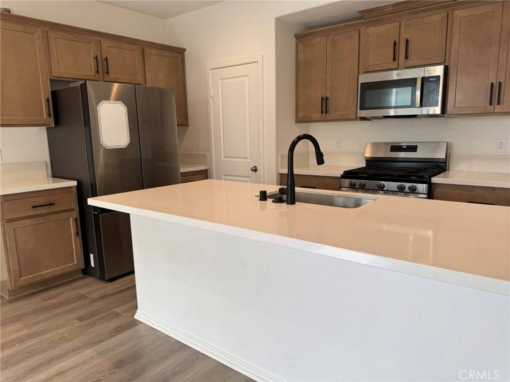 Winchester, CA 92596,29267 Water Glass CT