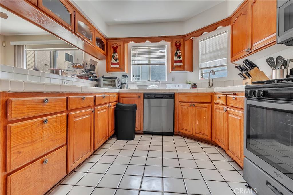 Panorama City, CA 91402,9216 Tobias AVE #1