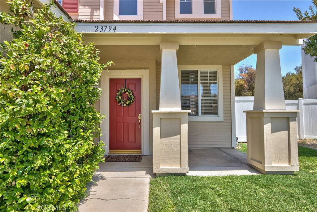 Murrieta, CA 92562,23794 Marin CT