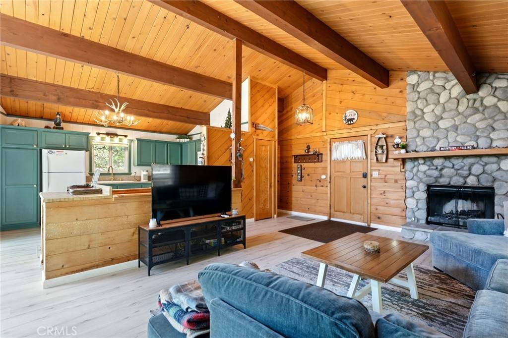 Green Valley Lake, CA 92341,609 Dahlia DR