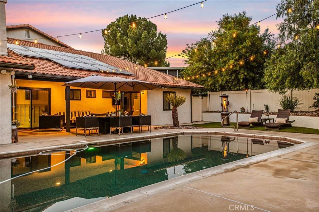 29952 White Wake DR, Canyon Lake, CA 92587