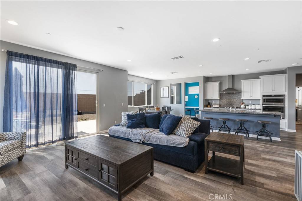 Winchester, CA 92596,35727 Domaine ST