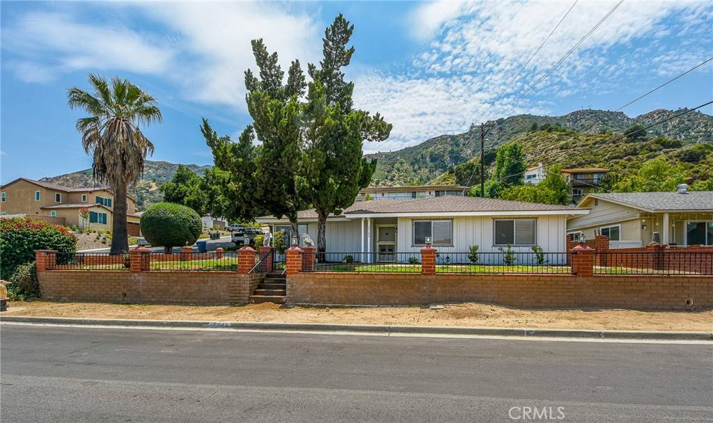 15195 Kingsway DR, Lake Elsinore, CA 92530