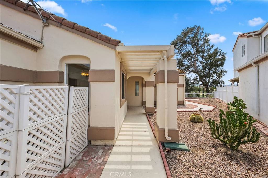 Murrieta, CA 92562,40661 Via Amapola
