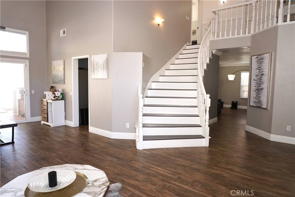 Corona, CA 92879,2622 Presidio LN