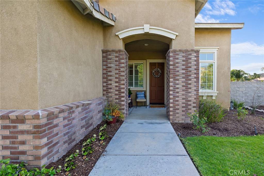 Highland, CA 92346,7476 Sequoia LN
