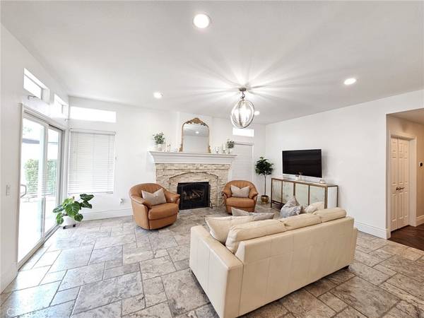 Highland, CA 92346,7367 Mountain Laurel Dr