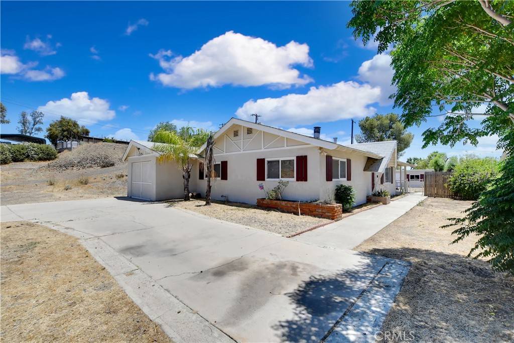 Menifee, CA 92587,28296 Oregon PL