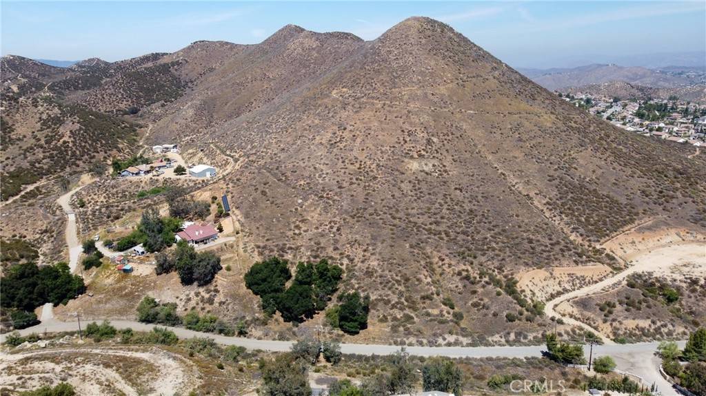 Wildomar, CA 92595,32350 Lost Road
