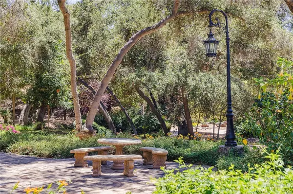 Temecula, CA 92590,45200 Oak Manor Ct