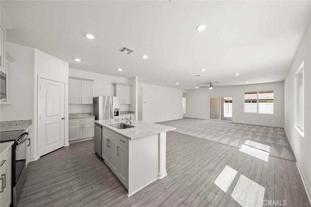 Indio, CA 92201,80523 Anacapa DR