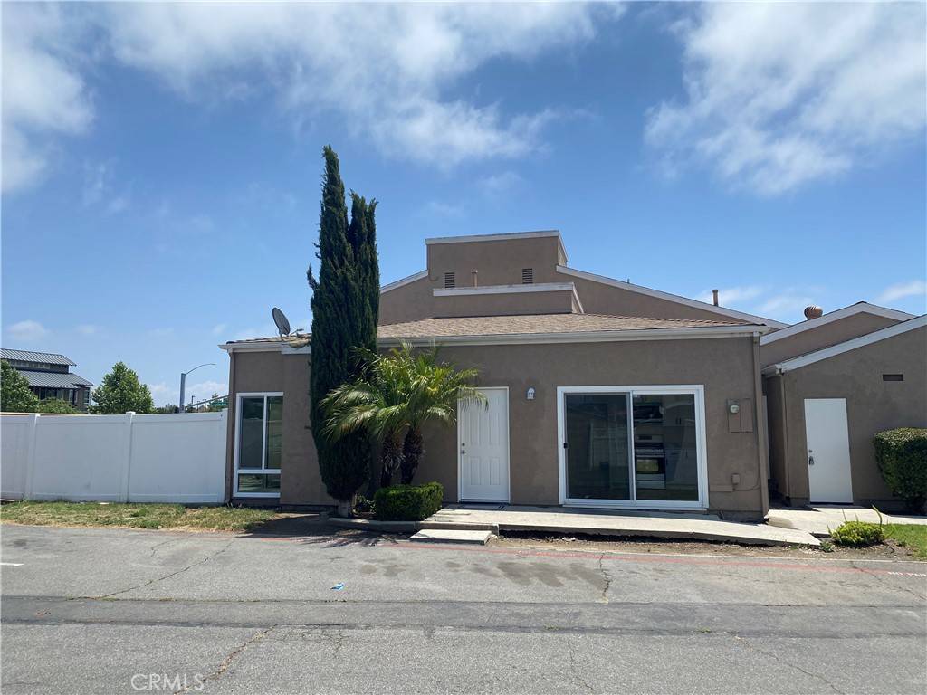 Temecula, CA 92592,44516 La Paz RD