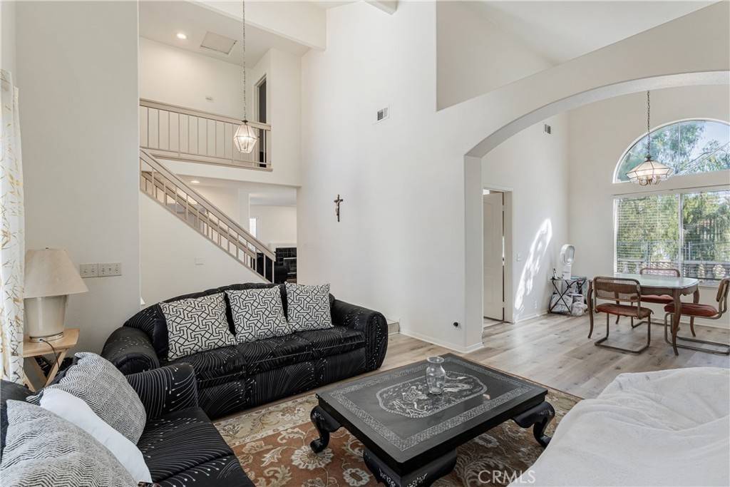 Murrieta, CA 92562,25213 Via Las Lomas