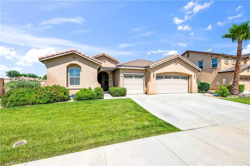 Hemet, CA 92545,941 Dandelion WAY