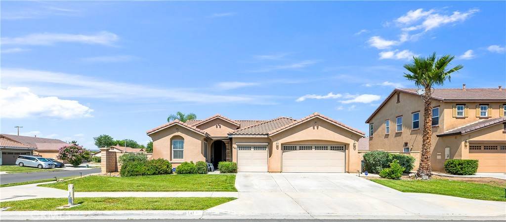 Hemet, CA 92545,941 Dandelion WAY