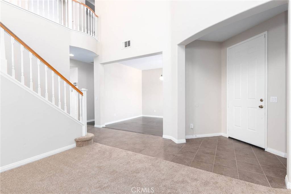 Murrieta, CA 92563,30315 Laruns ST