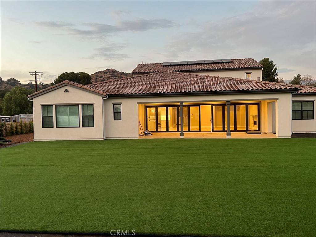 22046 Fig Tree LN, Chatsworth, CA 91311