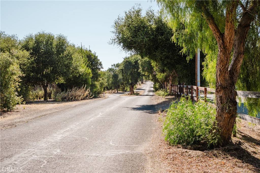 Buellton, CA 93427,40 Bobcat Springs RD