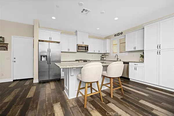 Murrieta, CA 92562,24213 Hazelnut AVE