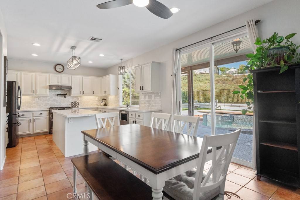 Temecula, CA 92592,45272 Tioga ST