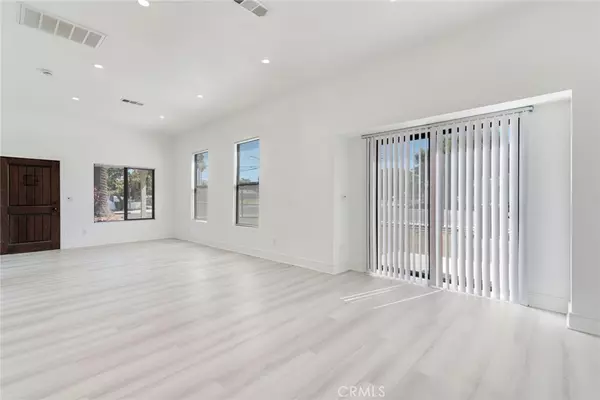 Hemet, CA 92543,1295 E Whittier AVE