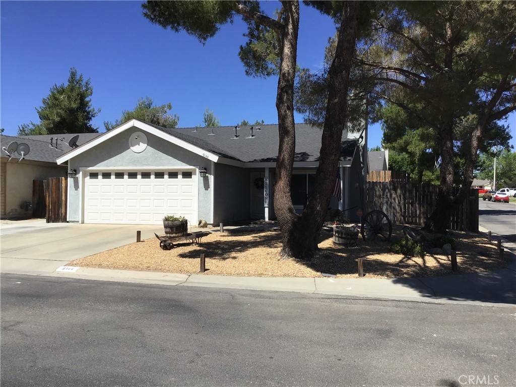 Hesperia, CA 92344,9144 Oakleaf CT