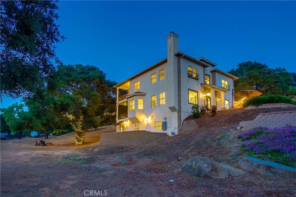 Fallbrook, CA 92028,2424 Gird RD
