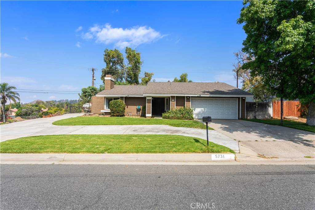 Riverside, CA 92509,5731 Camino Real
