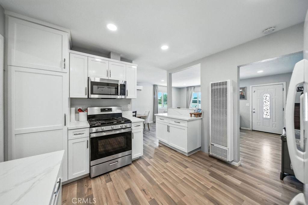 San Jacinto, CA 92583,149 S Mistletoe AVE