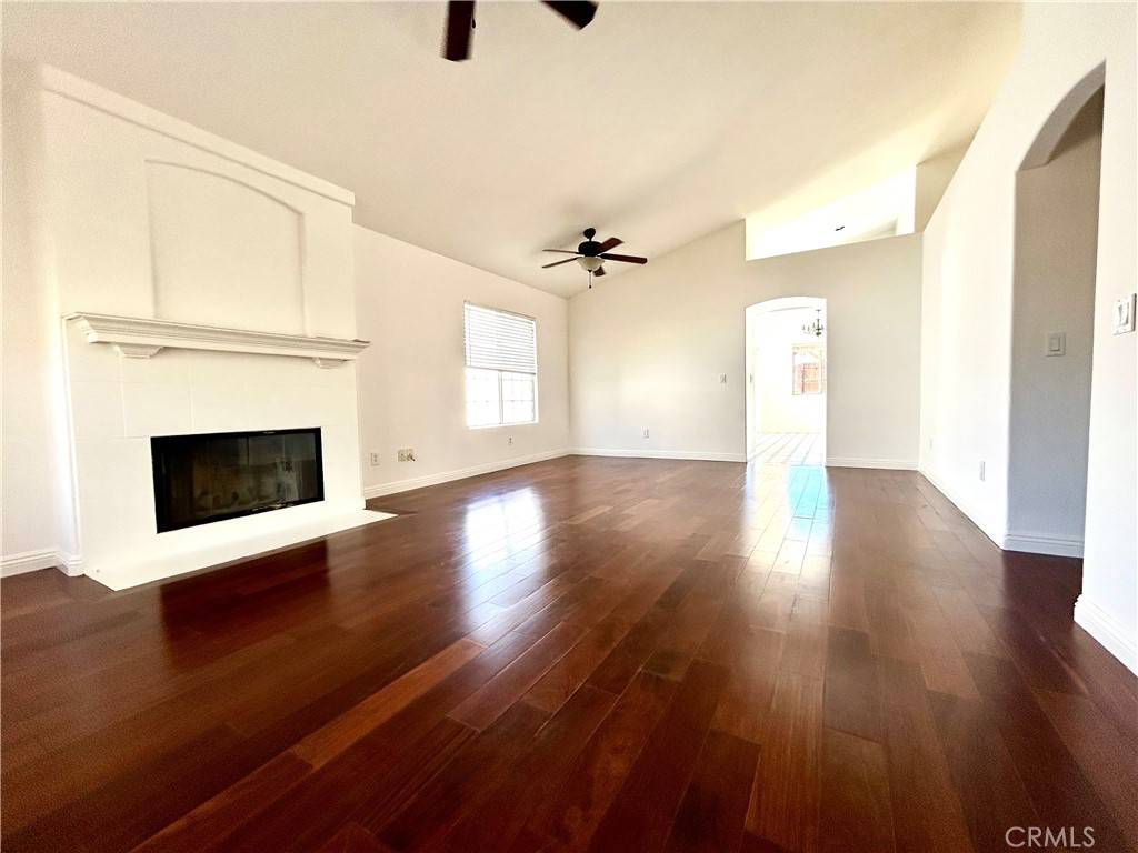 Menifee, CA 92584,27100 Lamdin AVE