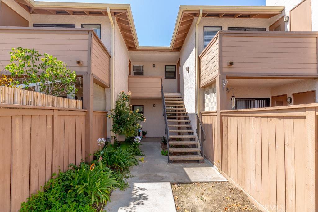 Riverside, CA 92507,1317 Massachusetts AVE #204