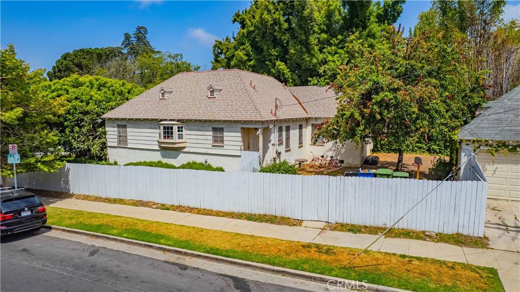 1536 Malcolm AVE, Los Angeles, CA 90024