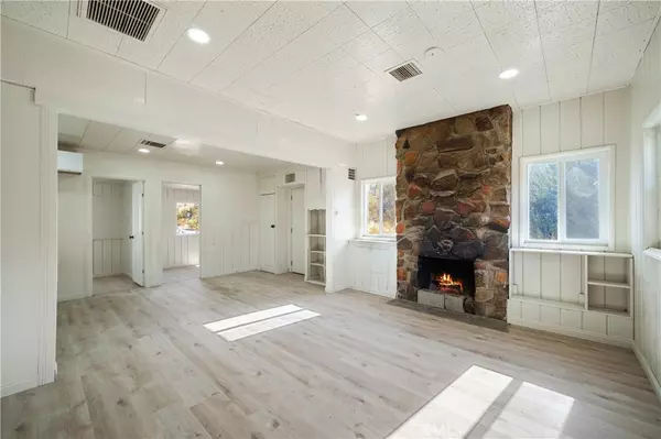 Yucca Valley, CA 92284,7888 Victor