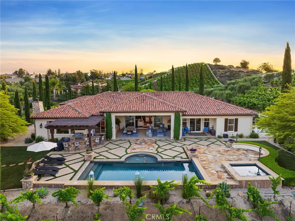 Temecula, CA 92592,33260 Susan Grace CT