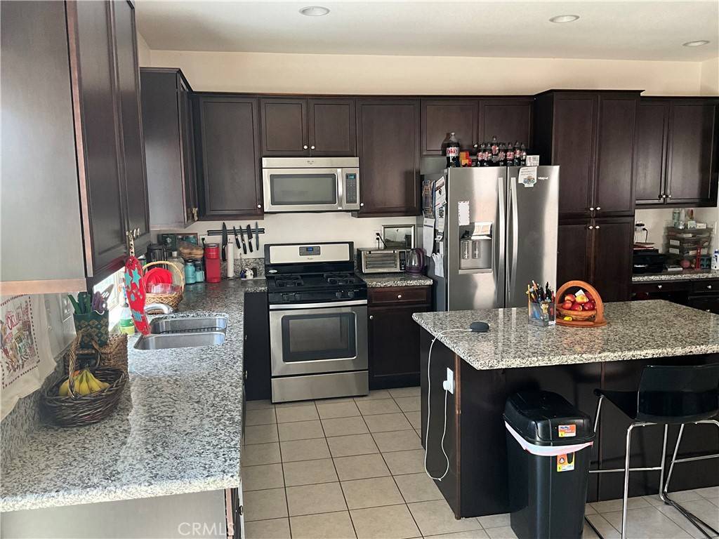 Hemet, CA 92545,5525 Swingstone DR