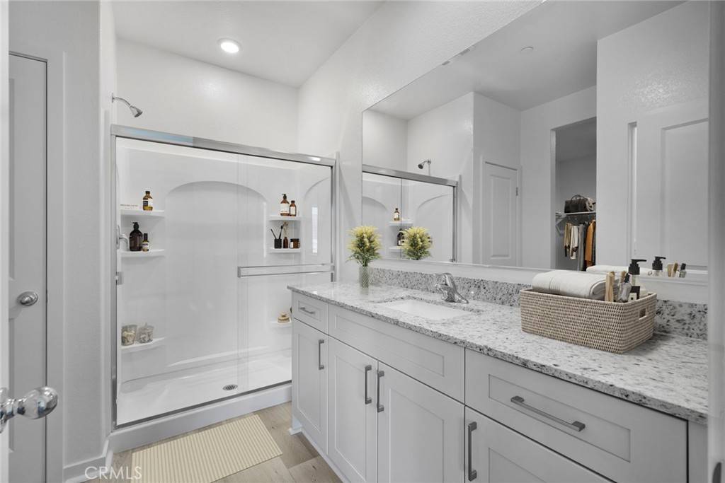 Apple Valley, CA 92307,Address not disclosed