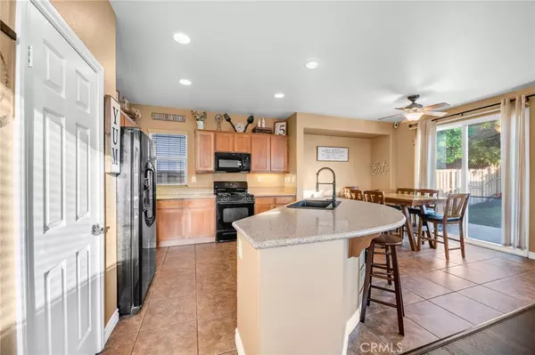 Lake Elsinore, CA 92532,33513 Cedar Creek LN