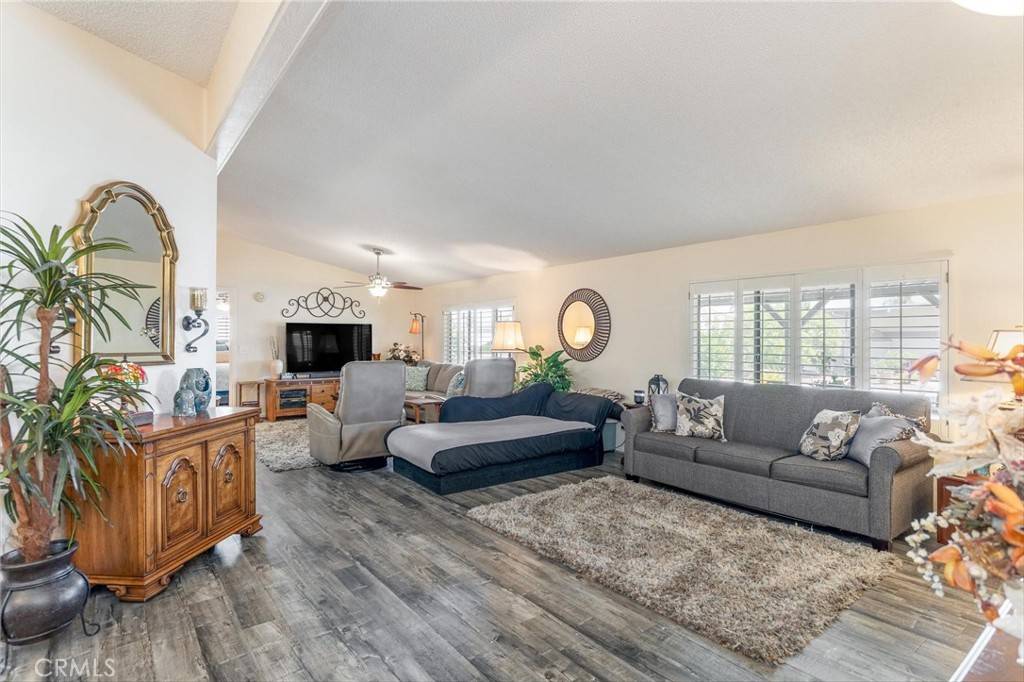 Murrieta, CA 92563,38124 Calle Amigable