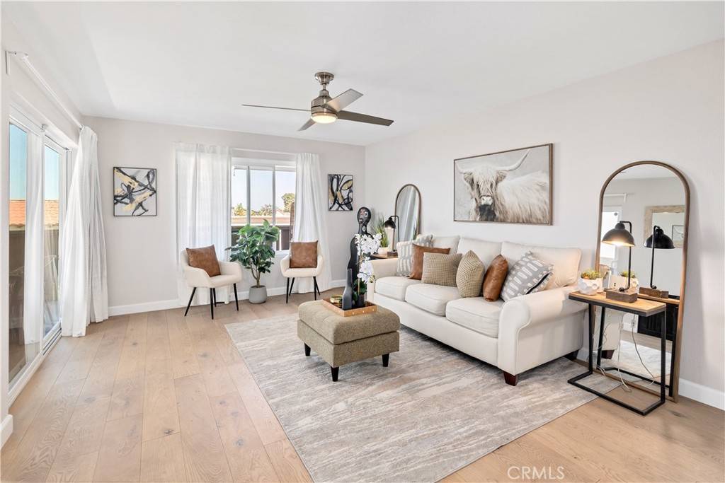 San Clemente, CA 92673,881 Calle Pluma